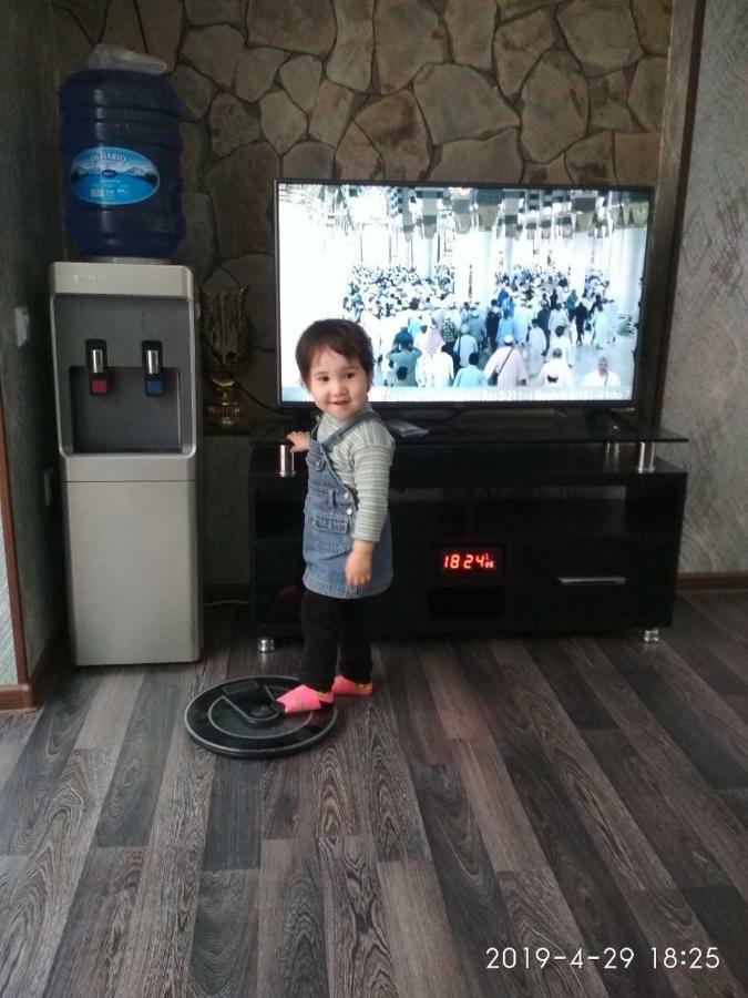 Uvaysiy Family Guest House Marghilon ภายนอก รูปภาพ